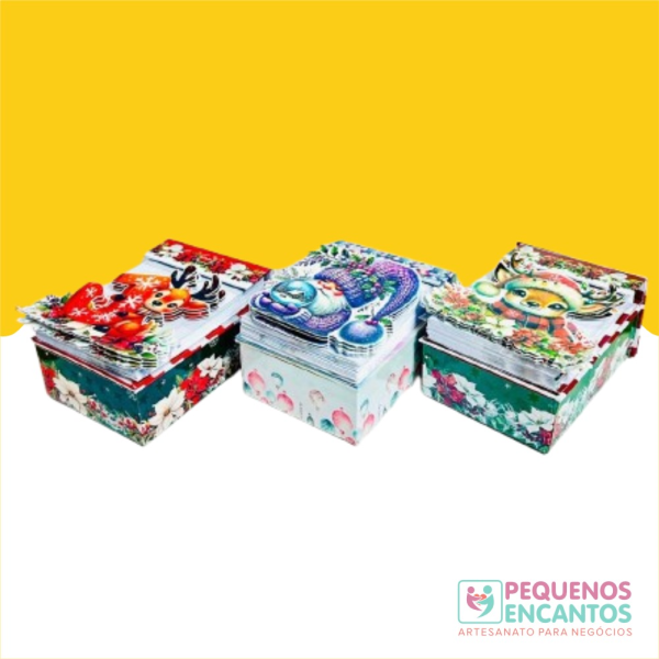 4 kits de cartonagem para confecção de caixa com bloquinho acoplado