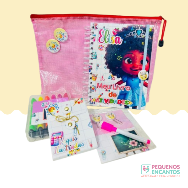 Kit livro de colori com pasta, canetinha e botton