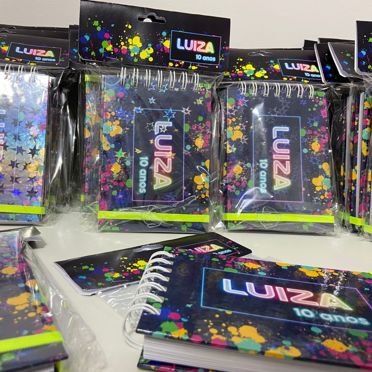 Lembrancinha Festa Neon | Mini Livro A6 Personalizado