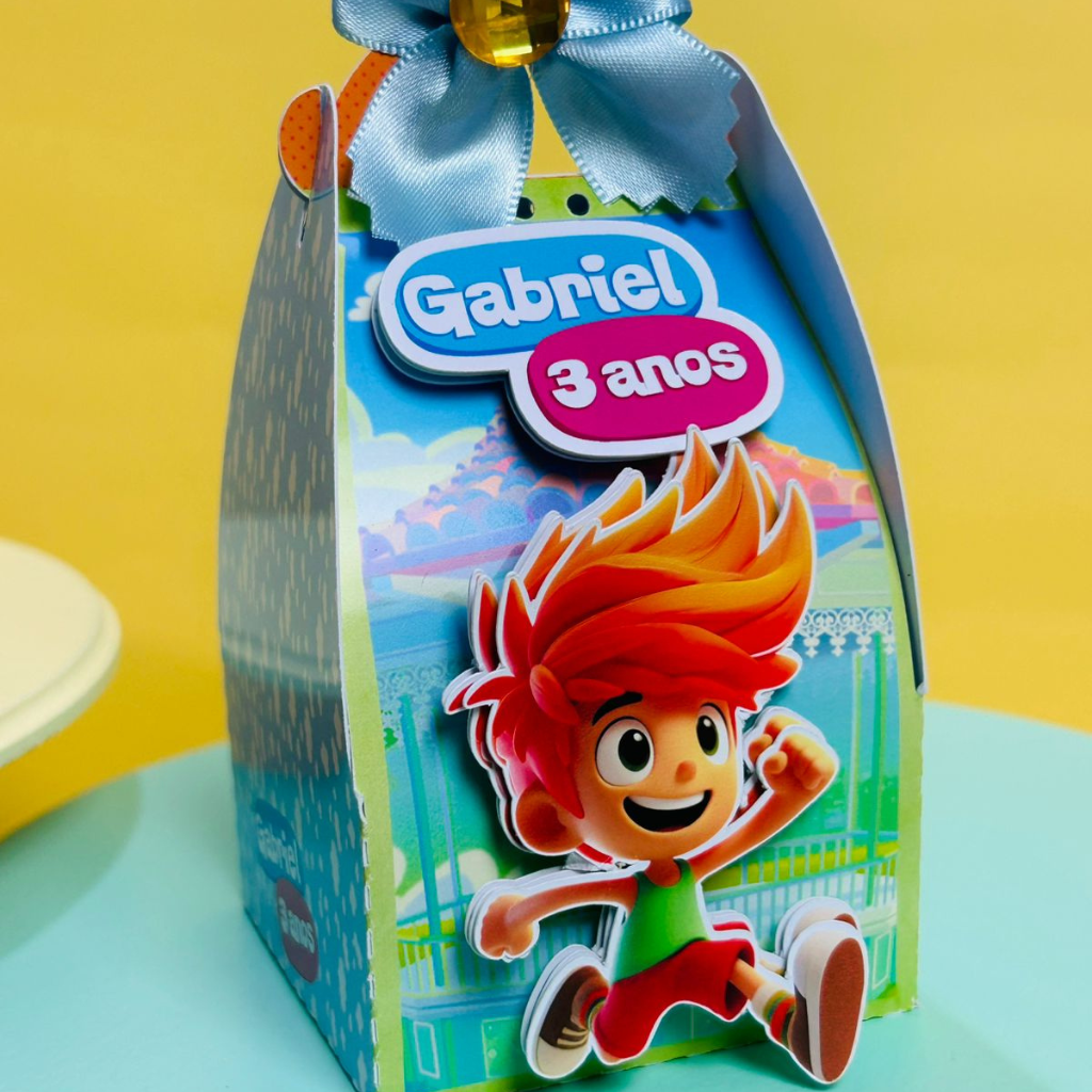 Kit festa Personalizada Mundo Bita - Peg e Monte - já vai montado é só encaixar o fundo)